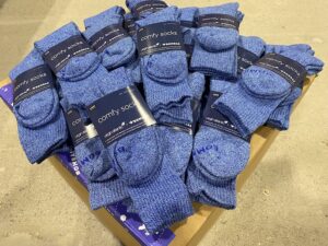 Virgin Atlantic [Large] Blue Solid Calf Socks