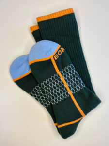 Neon Tipping Border Midnightolive Medium Calf Socks